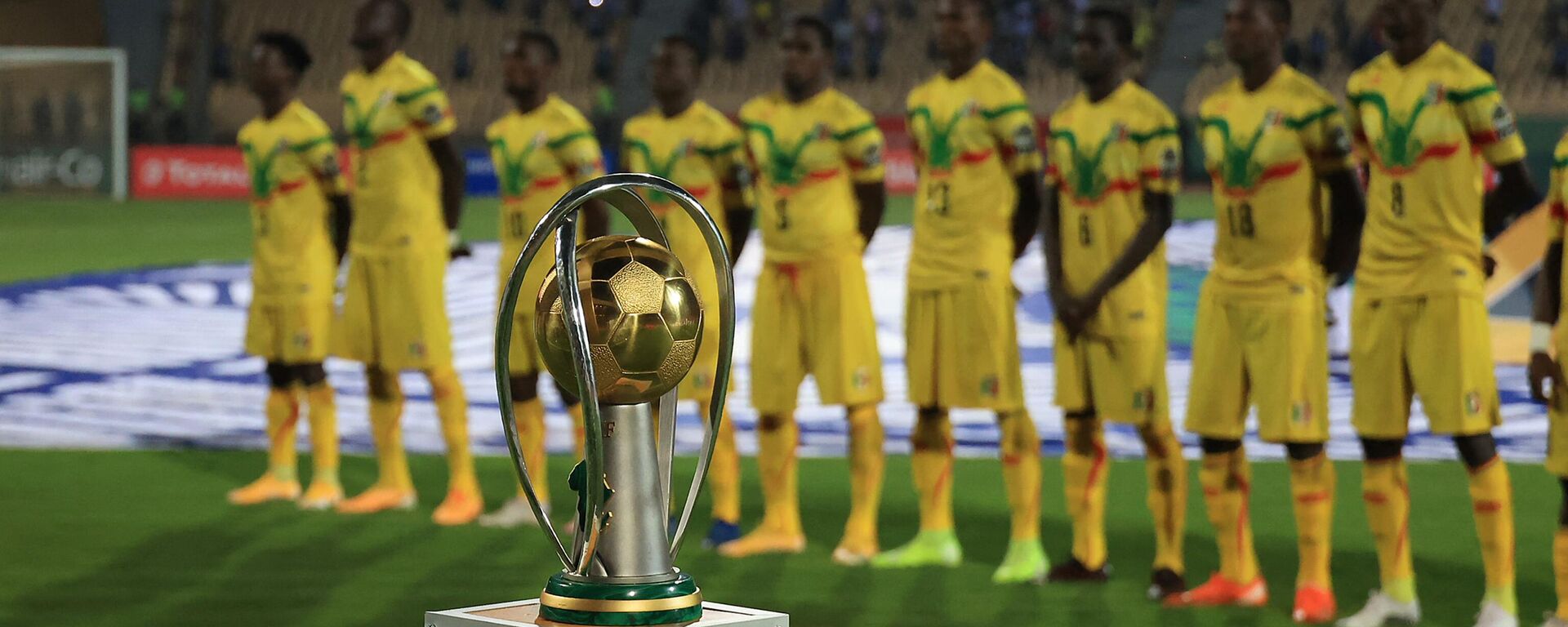 The African Nations Championship (CHAN) trophy is seen ahead of the final football match between Morocco and Mali at Stade Ahmadou Ahidjo in Yaounde, Cameroon, on February 7, 2021. - Sputnik International, 1920, 12.01.2023