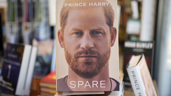 Copies of the new book by Prince Harry called Spare are displayed at Sherman's book store in Freeport, Maine, Tuesday, Jan. 10, 2023. - Sputnik International