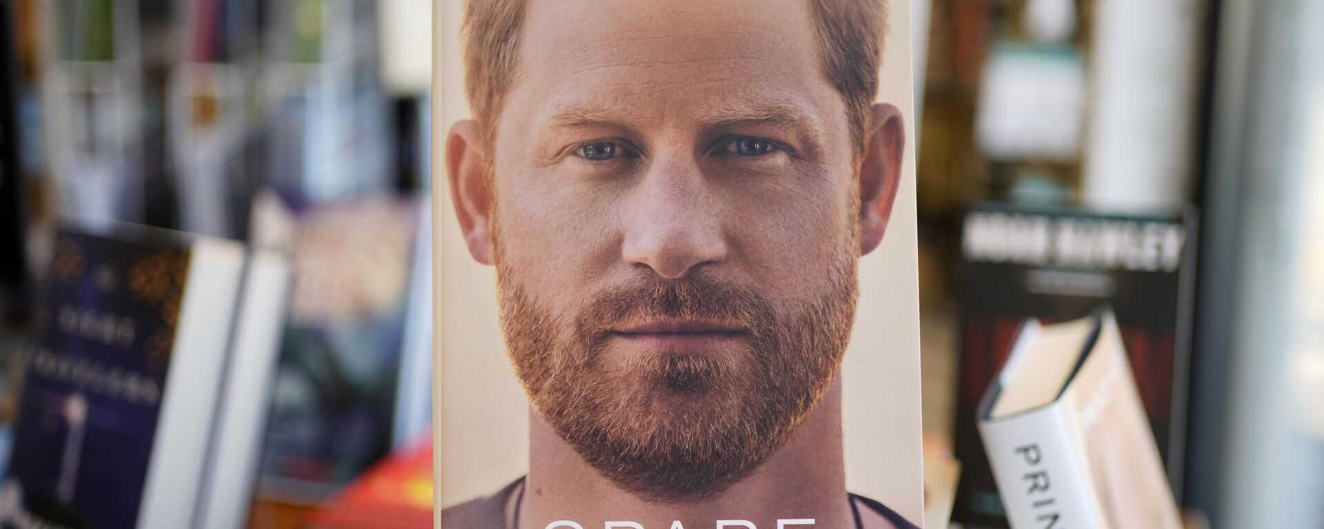 Copies of the new book by Prince Harry called Spare are displayed at Sherman's book store in Freeport, Maine, Tuesday, Jan. 10, 2023. - Sputnik International, 1920, 13.01.2023