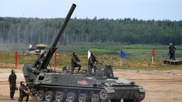 2S4 Tyulpan demonstrated at an ARMY military expo outside Moscow. File photo. - Sputnik International