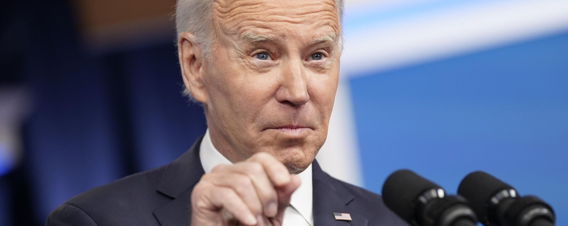 President Joe Biden responds to a reporters question after speaking about the economy in the South Court Auditorium in the Eisenhower Executive Office Building, Thursday, Jan. 12, 2023, in Washington.  - Sputnik International, 1920, 25.01.2023