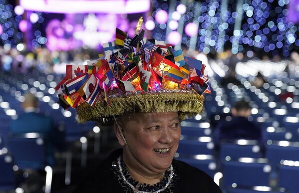 People arrive for the 71st Miss Universe competition at the New Orleans Ernest N. Morial Convention Center in New Orleans, Louisiana. - Sputnik International