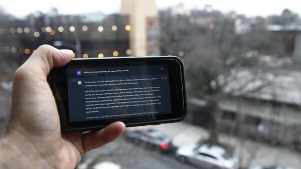 A ChatGPT prompt is shown on a device near a public school in Brooklyn, New York, Thursday, Jan. 5, 2023.  - Sputnik International