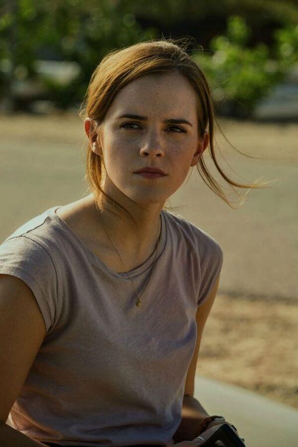 British actress Emma Watson in the film &#x27;Sphere&#x27;. - Sputnik International