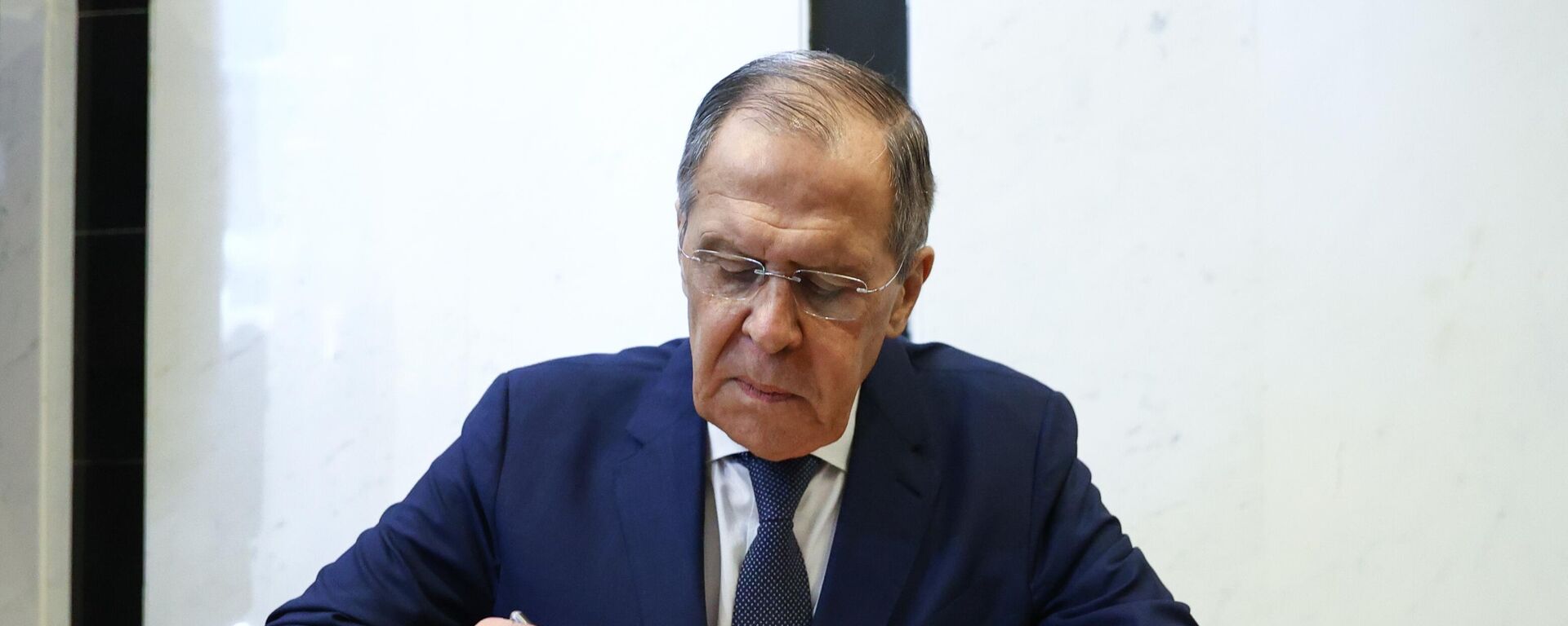 After the talks in Luanda, Russian Foreign Minister Sergei Lavrov paid tribute to the memory of the first and second presidents of Angola, Agostinho Neto and Jose Eduardo dos Santos. - Sputnik International, 1920, 30.01.2023