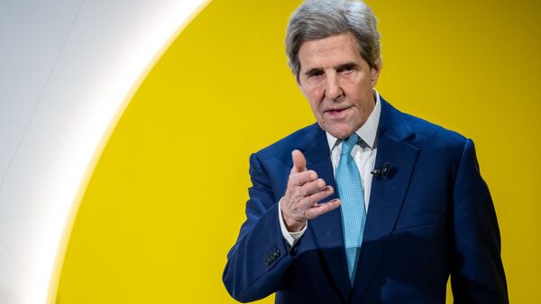 US Presidential Envoy for Climate John Kerry delivers a speech at the Congress centre during the World Economic Forum (WEF) annual meeting in Davos on January 17, 2023 - Sputnik International