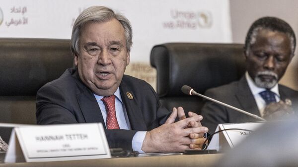 United Nation's Secretary-General Antonio Guterres (L) speaks during a press conference after the end of the 36th Ordinary Session of the Assembly of the African Union (AU) at the Africa Union headquarters in Addis Ababa on February 18, 2023.  - Sputnik International