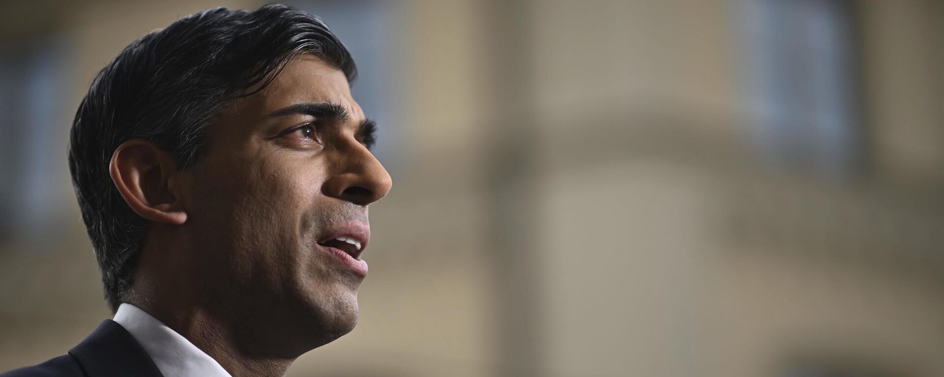 Britain's Prime Minister Rishi Sunak gives a television interview on the sidelines of the Munich Security Conference in Munich - Sputnik International, 1920, 13.03.2023