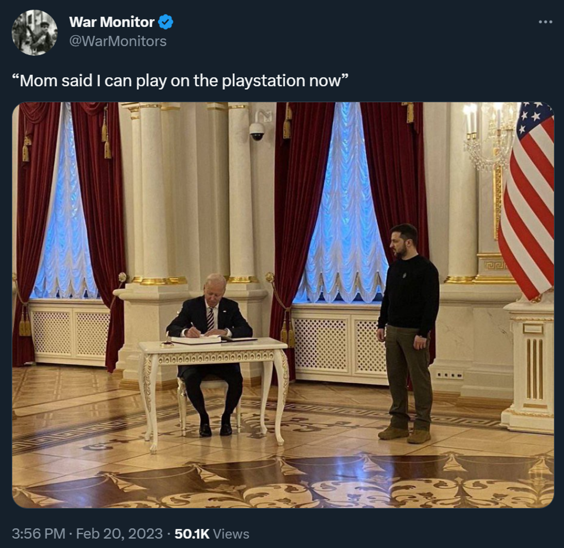 A Twitter post making fun of Ukrainian President Volodymyr Zelensky during a surprise trip to Kiev by his US patron Joe Biden - Sputnik International, 1920, 20.02.2023