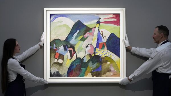 The painting  Murnau with Church II by Russian artist Wassily Kandinsky on display during a media preview of Sotheby's auction, in London, on Feb. 22, 2023.  - Sputnik International