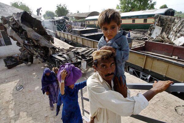 On 13 July 2005, the Quetta Express stopped at Sarhad railway station in Pakistan and was hit from behind by the Karachi Express train, causing several cars to derail. The accident left nearly 150 people dead. - Sputnik International