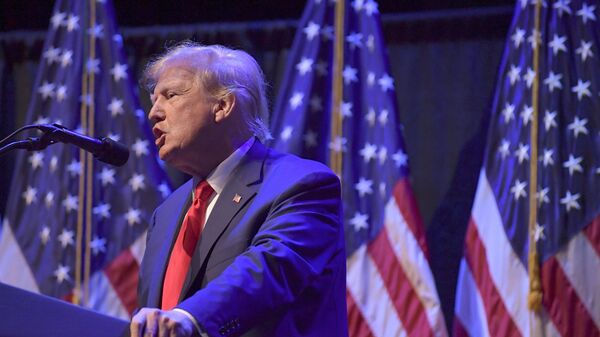 Former President Donald Trump speaks at a campaign event Monday, March 13, 2023, in Davenport, Iowa. (AP Photo/Ron Johnson) - Sputnik International