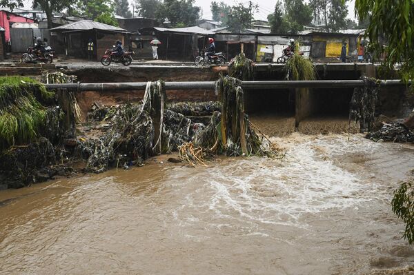A fast flowing river is seen in Blantyre, Malawi, Tuesday, March 14, 2023. - Sputnik International