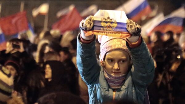  People of Crimea rally for reunification with Russia ahead of referendum.  - Sputnik International