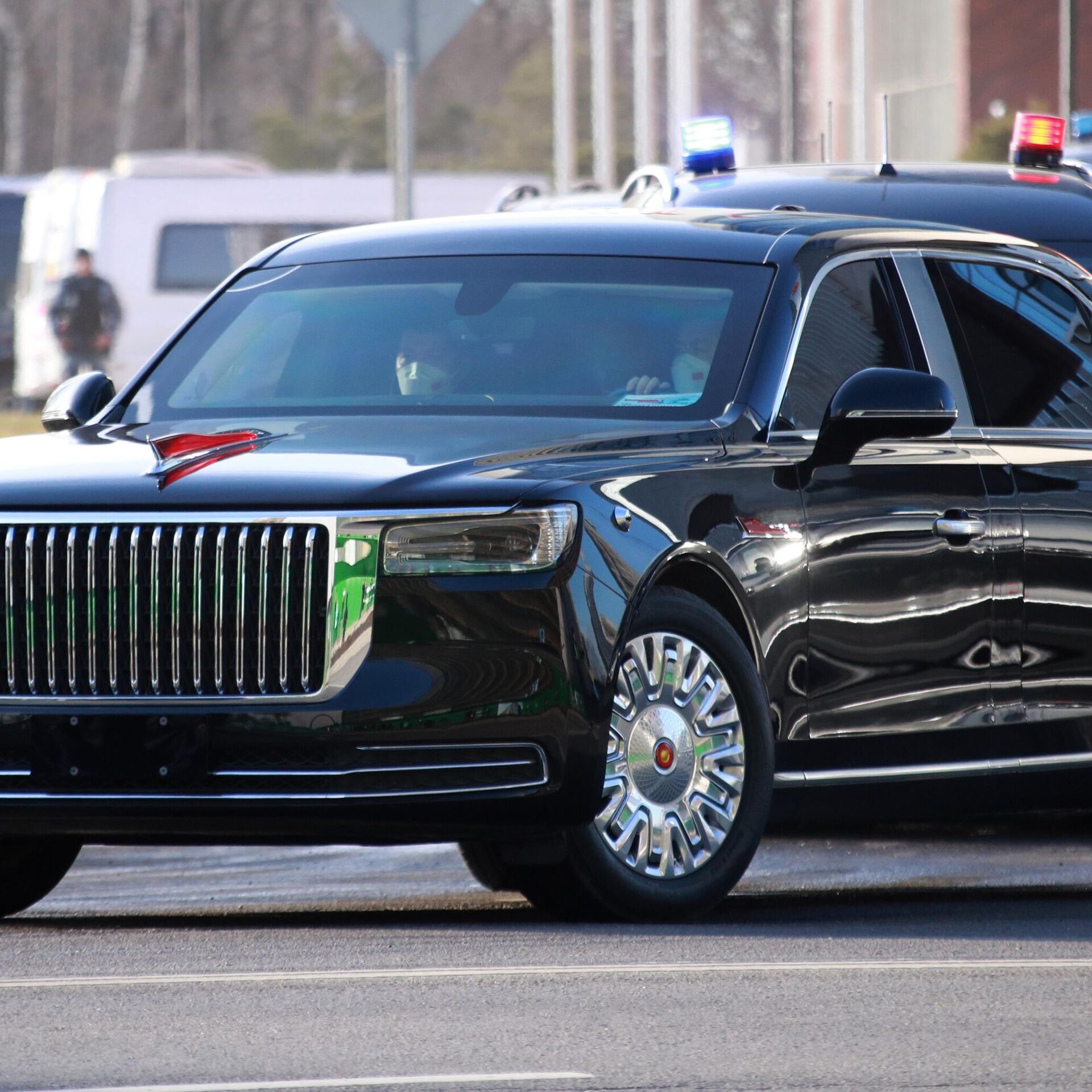 Китайский Роллс Ройс Hongqi