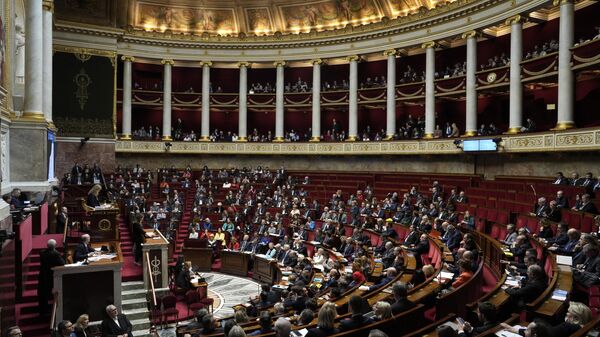 French lawmakers gather at the National Assembly in Paris, Monday, March 20, 2023. - Sputnik International