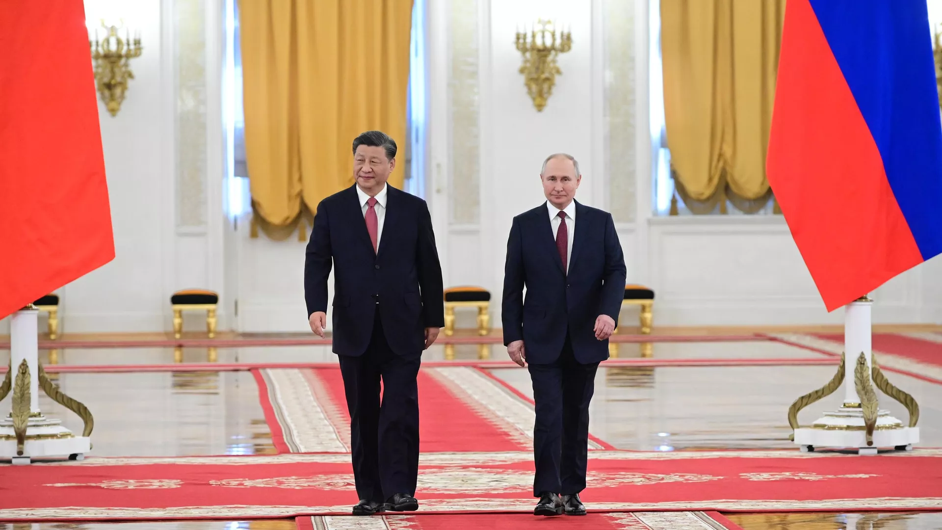 Chinese President Xi Jinping and Russian President Vladimir Putin  - Sputnik International, 1920, 29.09.2023