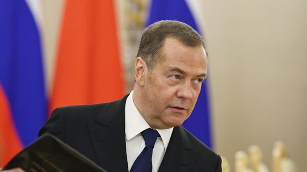 Russian Security Council Deputy Chairman Dmitry Medvedev - Sputnik International