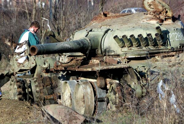 A Yugoslav Army tank destroyed by NATO DU shells. It will emmanate radiation for centuries.  - Sputnik International
