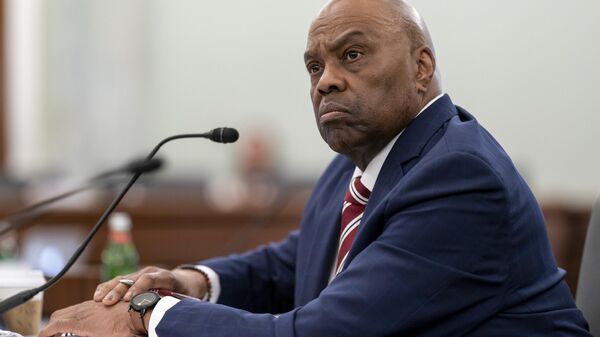 Phillip Washington, the nominee to become administrator of the Federal Aviation Administration, testifies before the Senate Commerce, Science and Transportation Committee, at the Capitol in Washington, Wednesday, March 1, 2023.  - Sputnik International