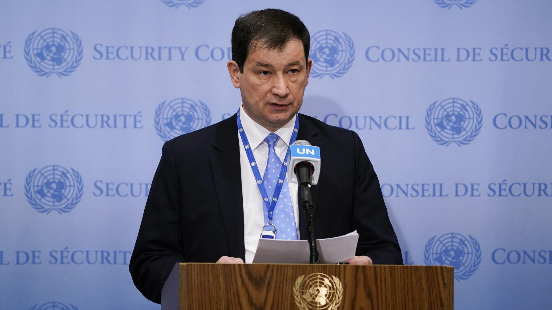 Dmitry Polyanskiy, First Deputy Permanent Representative of the Russian Federation to the United Nations, speaks to members of the media before a meeting of the United Nations Security Council, Tuesday, April 19, 2022, at United Nations headquarters. - Sputnik International, 1920, 29.03.2023