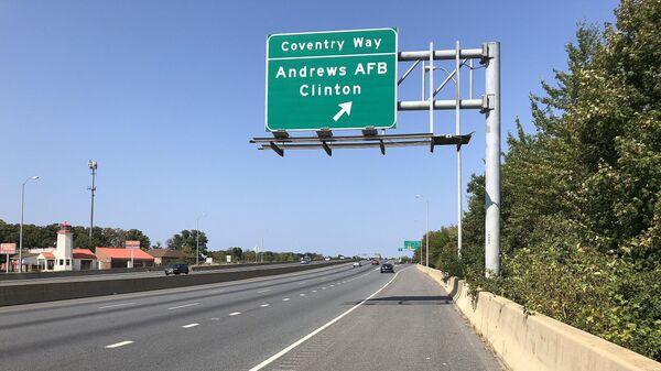  View north along Maryland State Route 5 (Branch Avenue) at the exit for Coventry Way (Andrews Air Force Base, Clinton) in Clinton, Prince George's County, Maryland - Sputnik International