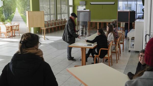  - Sputnik International