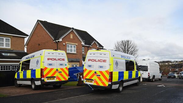 Police vans are seen outside the home of Peter Murrell, former chief executive of the Scottish National Party (SNP), and his wife, Scotland's former First Minister and former leader of the SNP, Nicola Sturgeon, in Glasgow on April 6, 2023 - Sputnik International