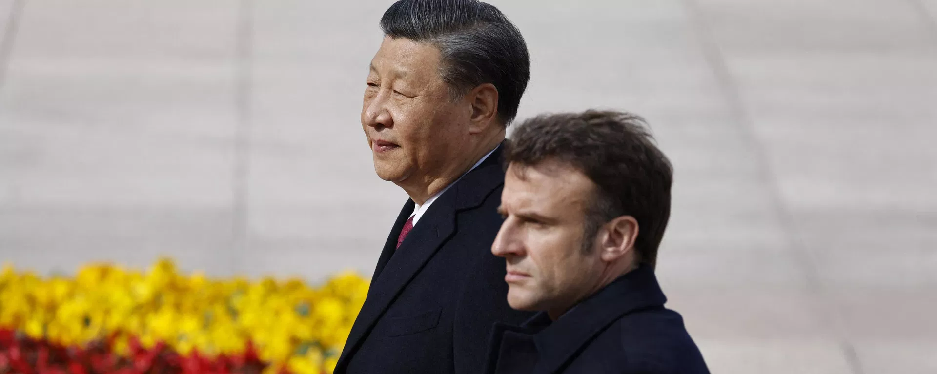 China’s President Xi Jinping (L) and his French counterpart Emmanuel Macron attend the official welcoming ceremony in Beijing China’s President Xi Jinping (L) and his French counterpart Emmanuel Macron attend the official welcoming ceremony in Beijing - Sputnik International, 1920, 06.04.2023