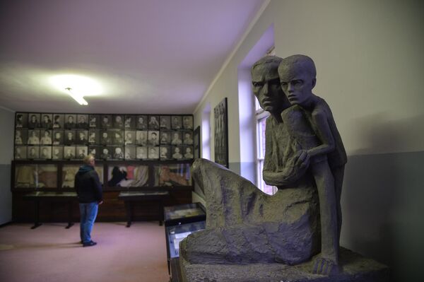 Museum exhibition in the former Auschwitz-Birkenau concentration camp in Auschwitz, Poland. - Sputnik International