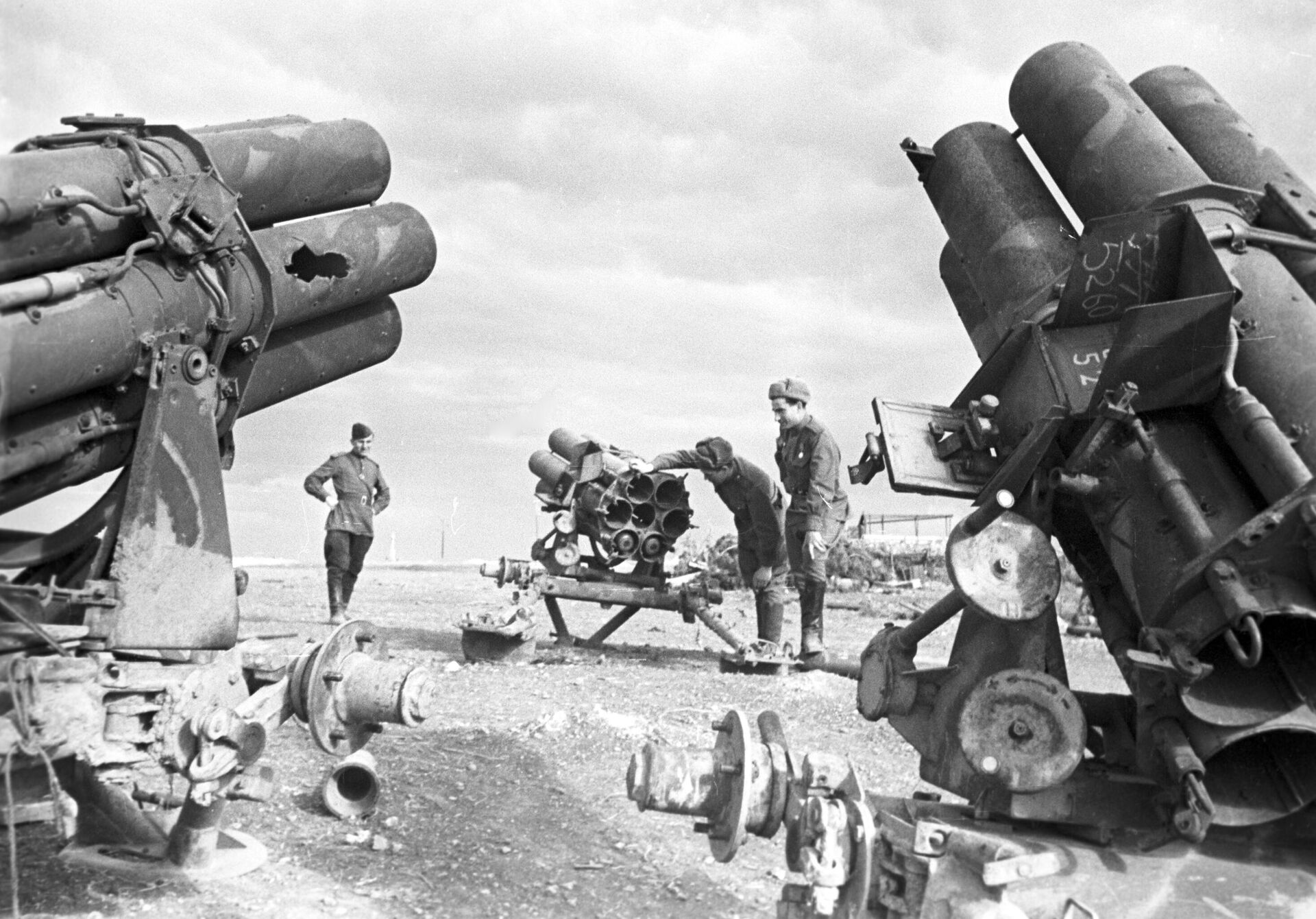 Trophy Nebelwerfer rocket launchers captured by Soviet forces during World War II. - Sputnik International, 1920, 12.04.2023