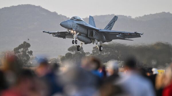 A Royal Australian Air Force F-18 jet fighter lands after an aerial display during the Australian International Airshow Aerospace and Defence Expo at Avalon Airport in Geelong on March 3, 2023 - Sputnik International