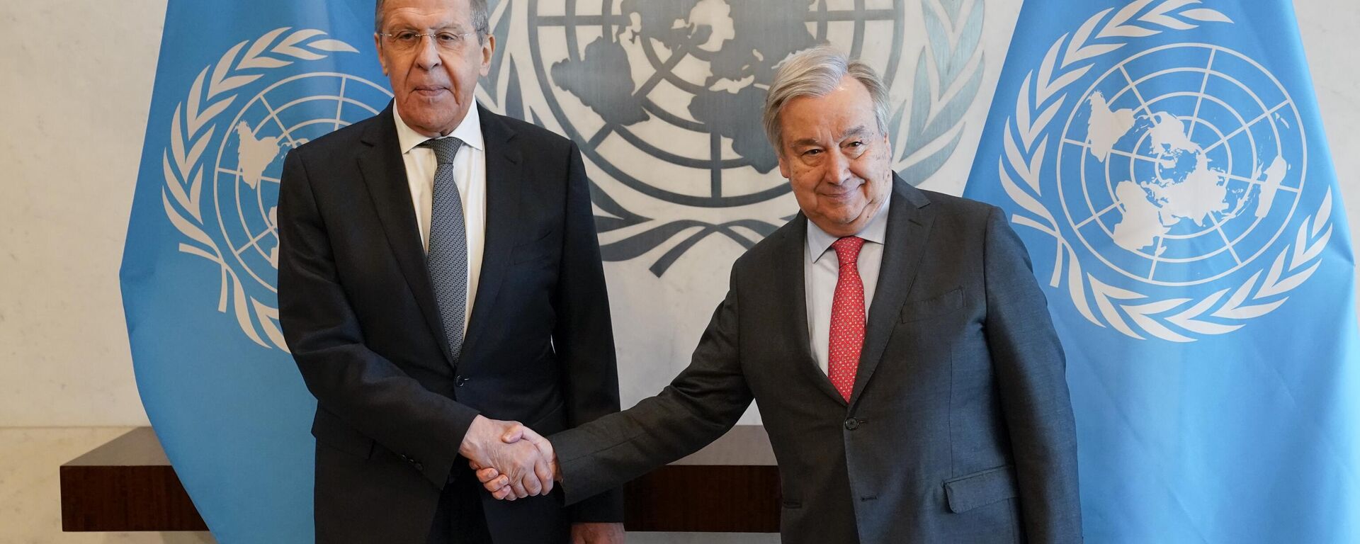 Antonio Guterres, United Nations Secretary General, right, and Sergey Lavrov, Russia's Minister for Foreign Affairs, current president of the Security Council, shake hands at the top of a meeting at the secretariat offices, Monday, April 24, 2023, at United Nations headquarters. - Sputnik International, 1920, 25.04.2023