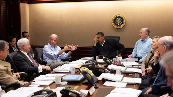 President Obama Seated in the Situation Room - Sputnik International