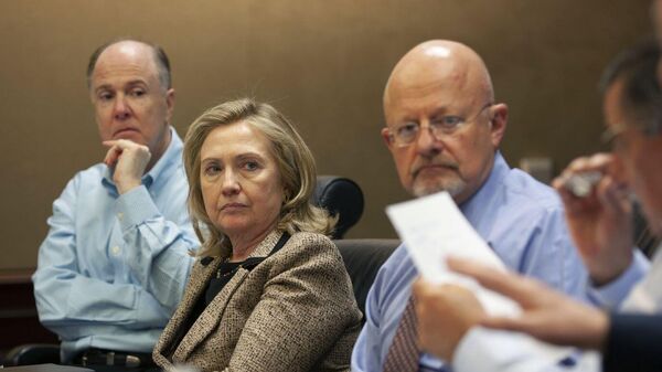 National Security Advisor Tom Donilon, Secretary of State Hillary Clinton and National Intelligence Director James Clapper Listen to Reports about the Raid - Sputnik International