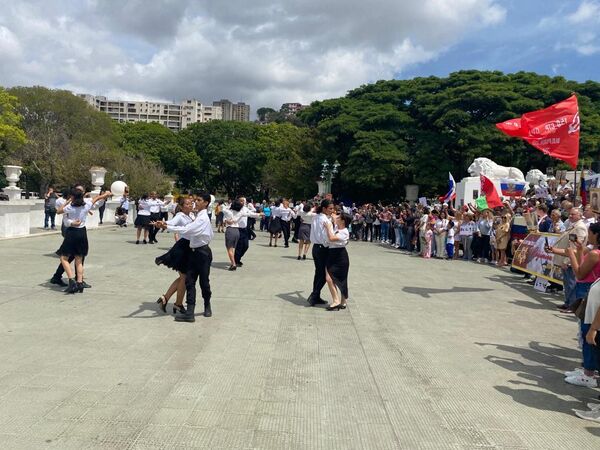 Immortal Regiment in Caracas, Venezuela.Roughly 300 people participated in the event. - Sputnik International