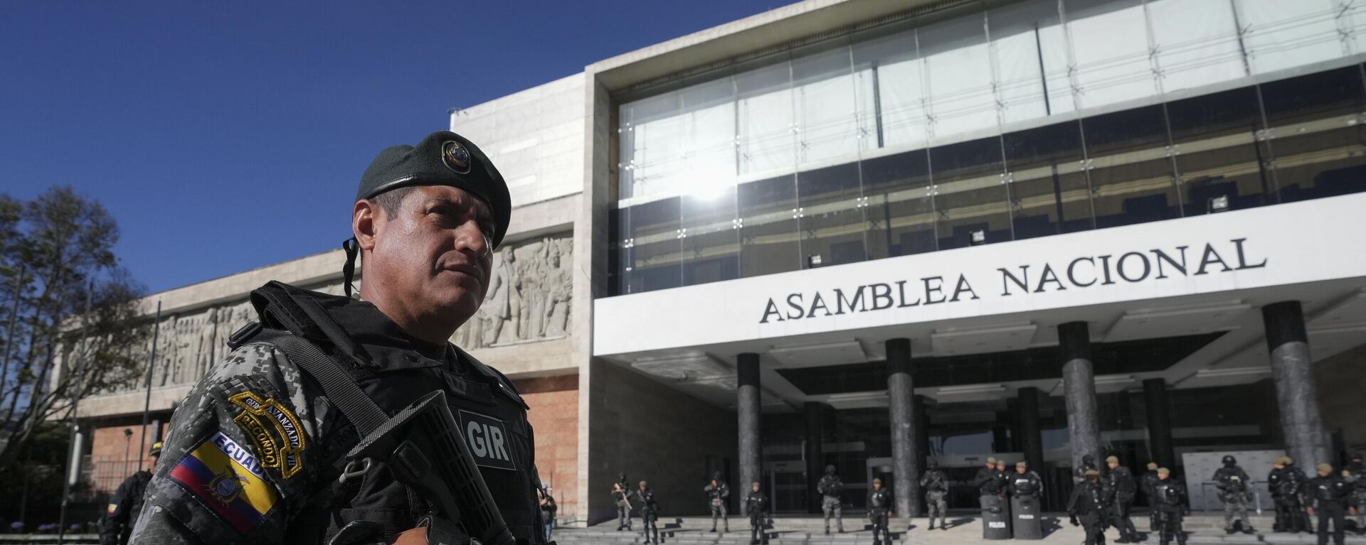 Police guard the National Assembly in Quito, Ecuador, Wednesday, May 17, 2023. - Sputnik International, 1920, 07.04.2024