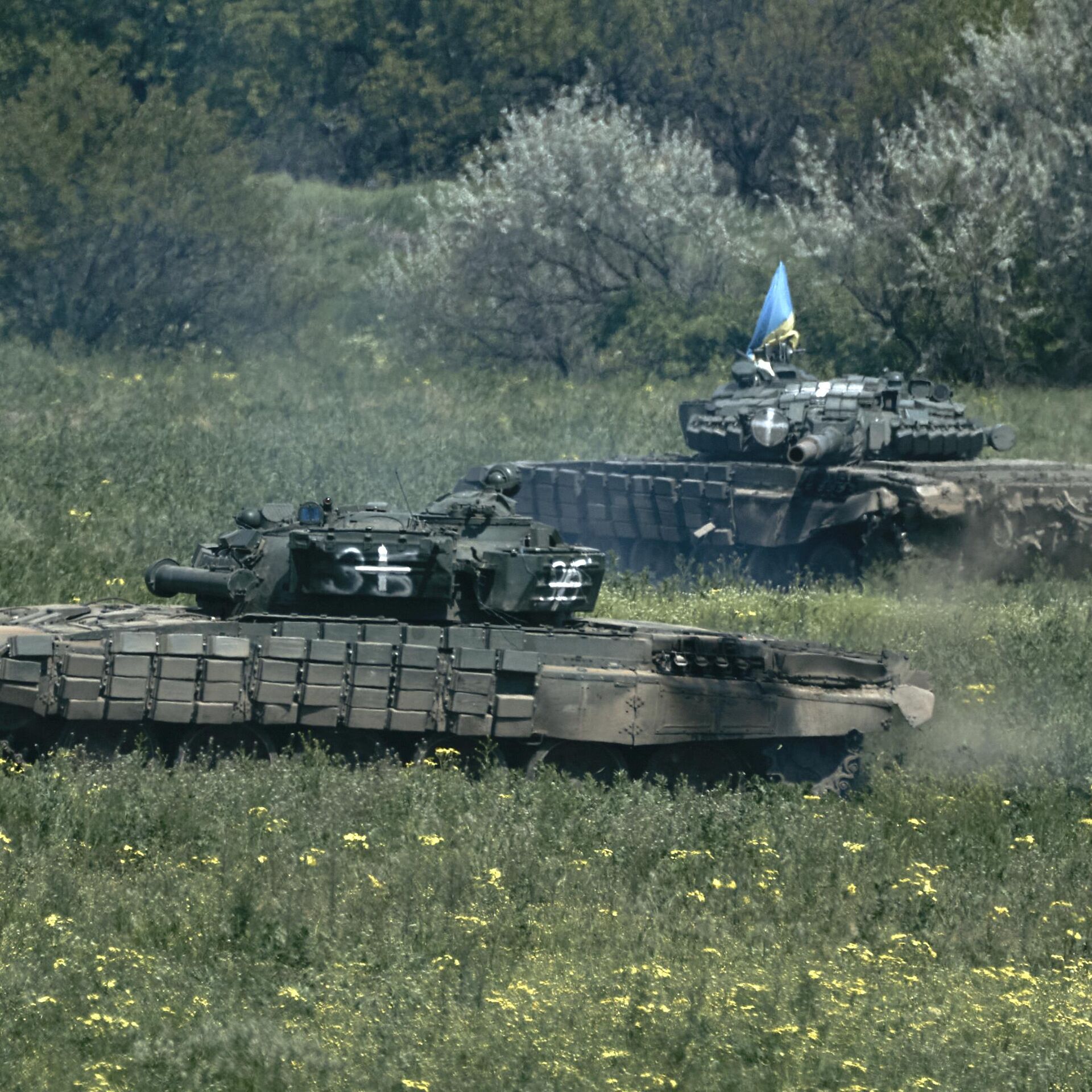 Let the Abrams Hunt Begin: How Russian Forces Prepare for Latest  'Wonder-Weapon