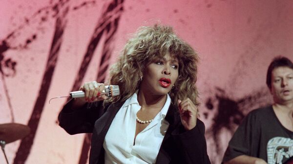 US singer Tina Turner performs during the TV show Champs-Elysйes on Channel Antenne 2 on November 24, 1989. - Sputnik International