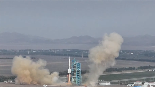 Shenzhou 16 Missile Launch - Sputnik International