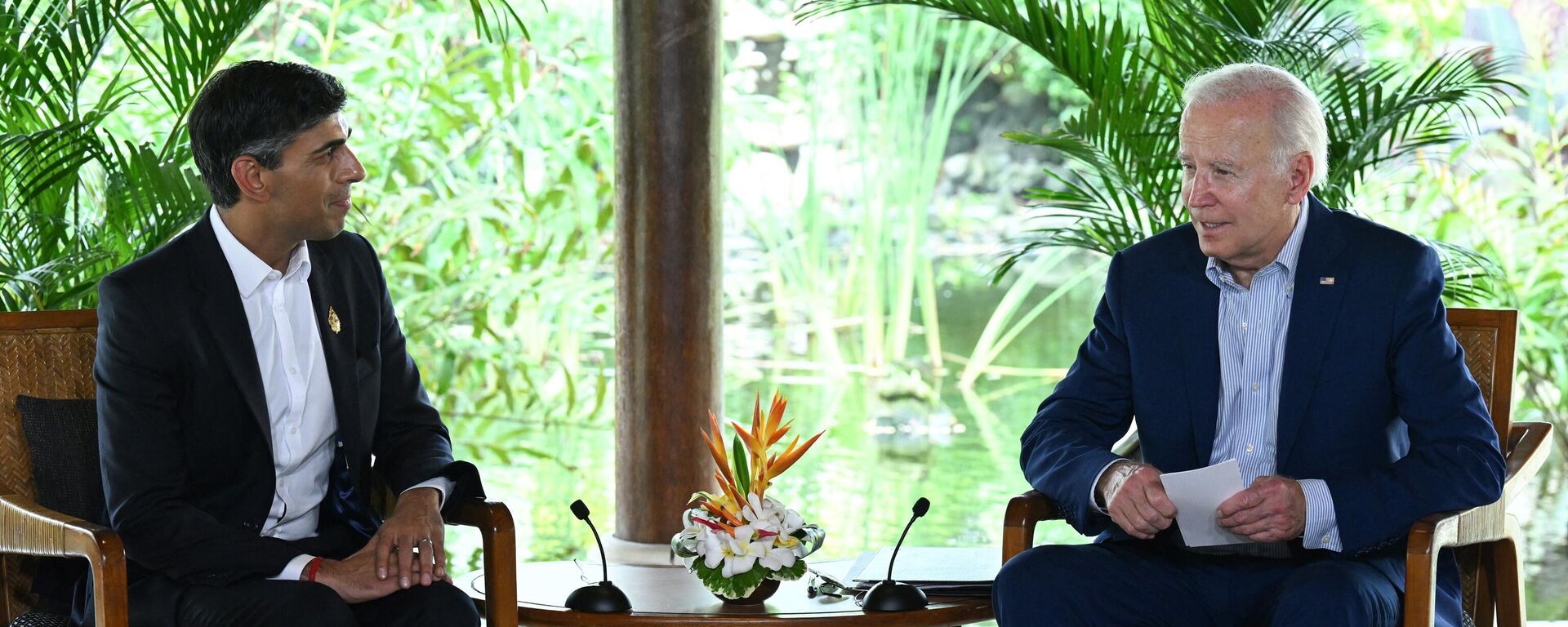 British Prime Minister Rishi Sunak and US President Joe Biden hold a meeting on the sidelines of the G20 Summit in Nusa Dua on the Indonesian resort island of Bali, November 16, 2022. (Photo by SAUL LOEB / AFP) - Sputnik International, 1920, 05.06.2023