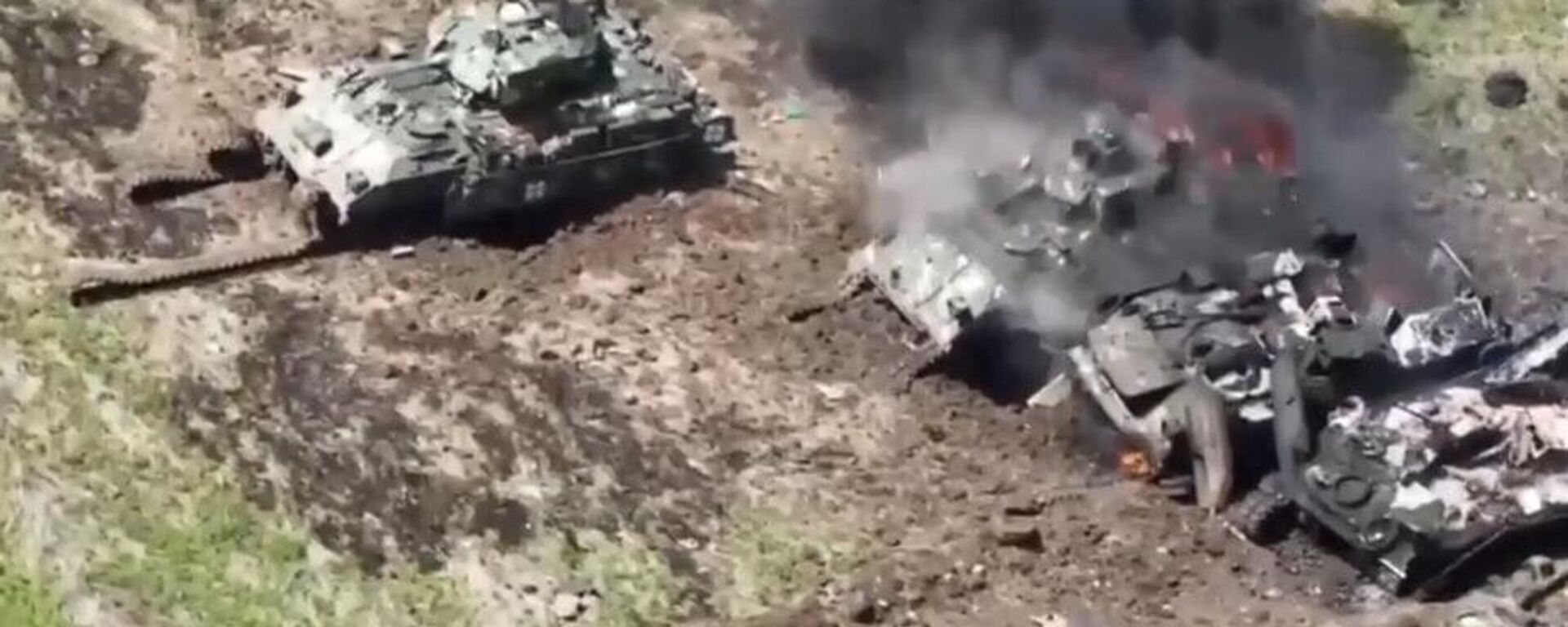 The Russian Ministry of Defense has published footage of destroyed armored vehicles of the Ukrainian armed forces, including German Leopard tanks and American Bradley infantry fighting vehicles - Sputnik International, 1920, 10.06.2023
