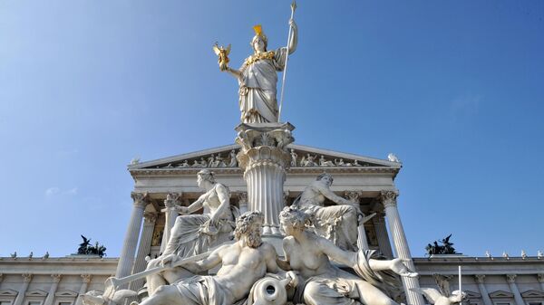 The sculptural composition of the Pallas Athena fountain, created by sculptors Carl Kundmann, Josef Tautenhayn and Hugo Haerdtl in front of the Austrian Parliament in Vienna. - Sputnik International