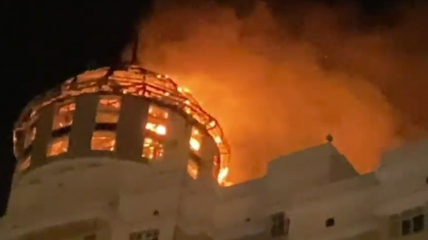 A fire erupted in an apartment building in the center of Russia's city of Belgorod late Friday; however, the residents were evacuated and no fatalities or injuries were reported. It's believed the blaze broke out in the building's boiler room. - Sputnik International