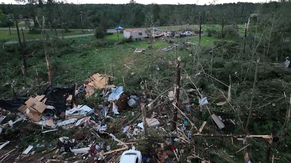 Tornado in Louin, Mississippi - Sputnik International