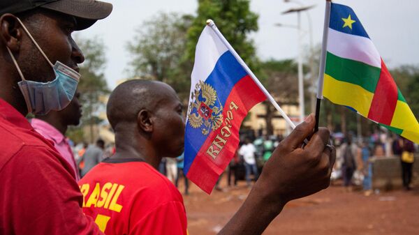 Russian and Central African Republic flags in Bangui during a rally in support of Russia. - Sputnik International