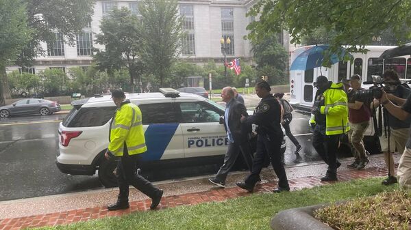 US Activists Arrested Over Pro-Assange Protest Outside Justice Department - Sputnik International