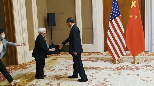 U.S. Treasury Secretary Janet Yellen, left, shakes hands with China's Vice Premier He Lifeng during their meeting at the Diaoyutai State Guesthouse in Beijing - Sputnik International