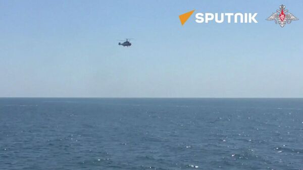 A Ukrainian mine found in the Black Sea was destroyed by a Russian Ka-27 helicopter - Sputnik International