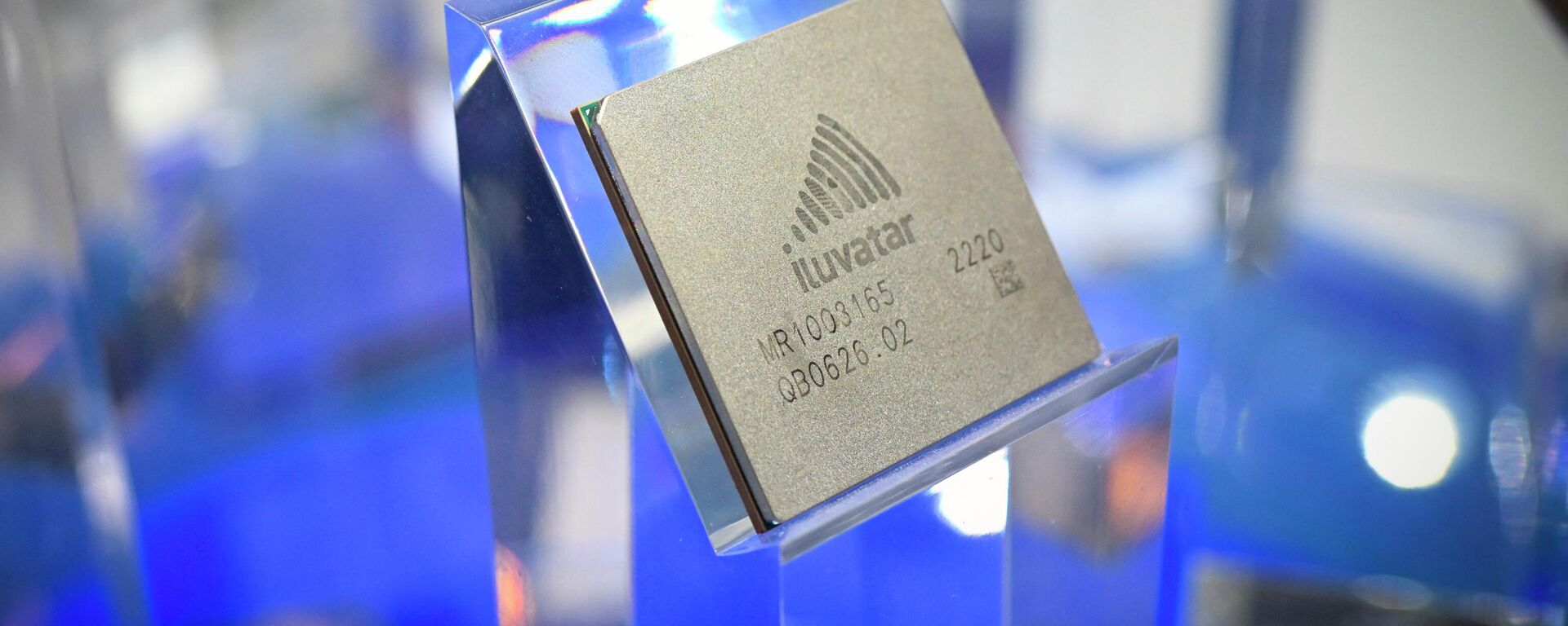 A chip of ILuvatar CoreX Semiconductor is seen during the World Artificial Intelligence Conference (WAIC) in Shanghai on July 6, 2023 - Sputnik International, 1920, 22.07.2023